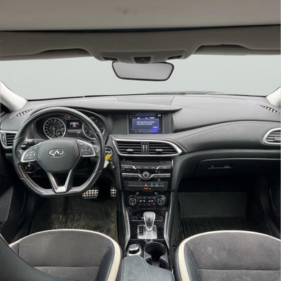 2018 INFINITI QX30 Sport