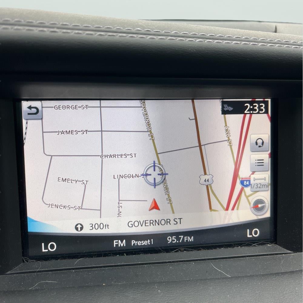 2018 INFINITI QX30 Sport