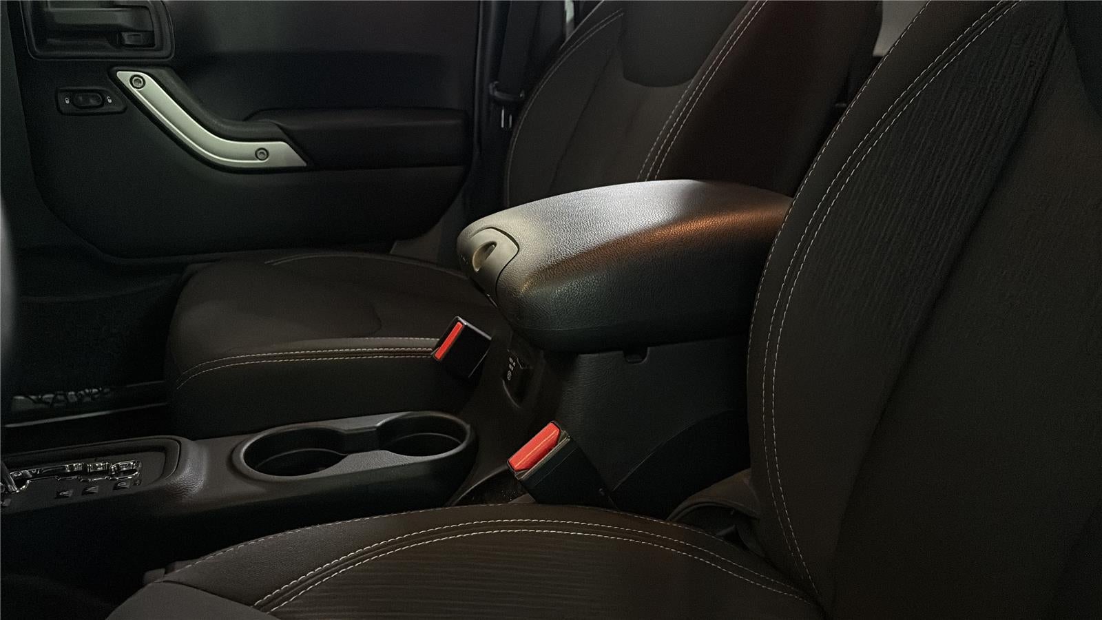 2016 Jeep Wrangler Sahara