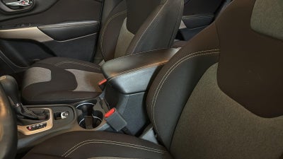 2017 Jeep Cherokee Altitude