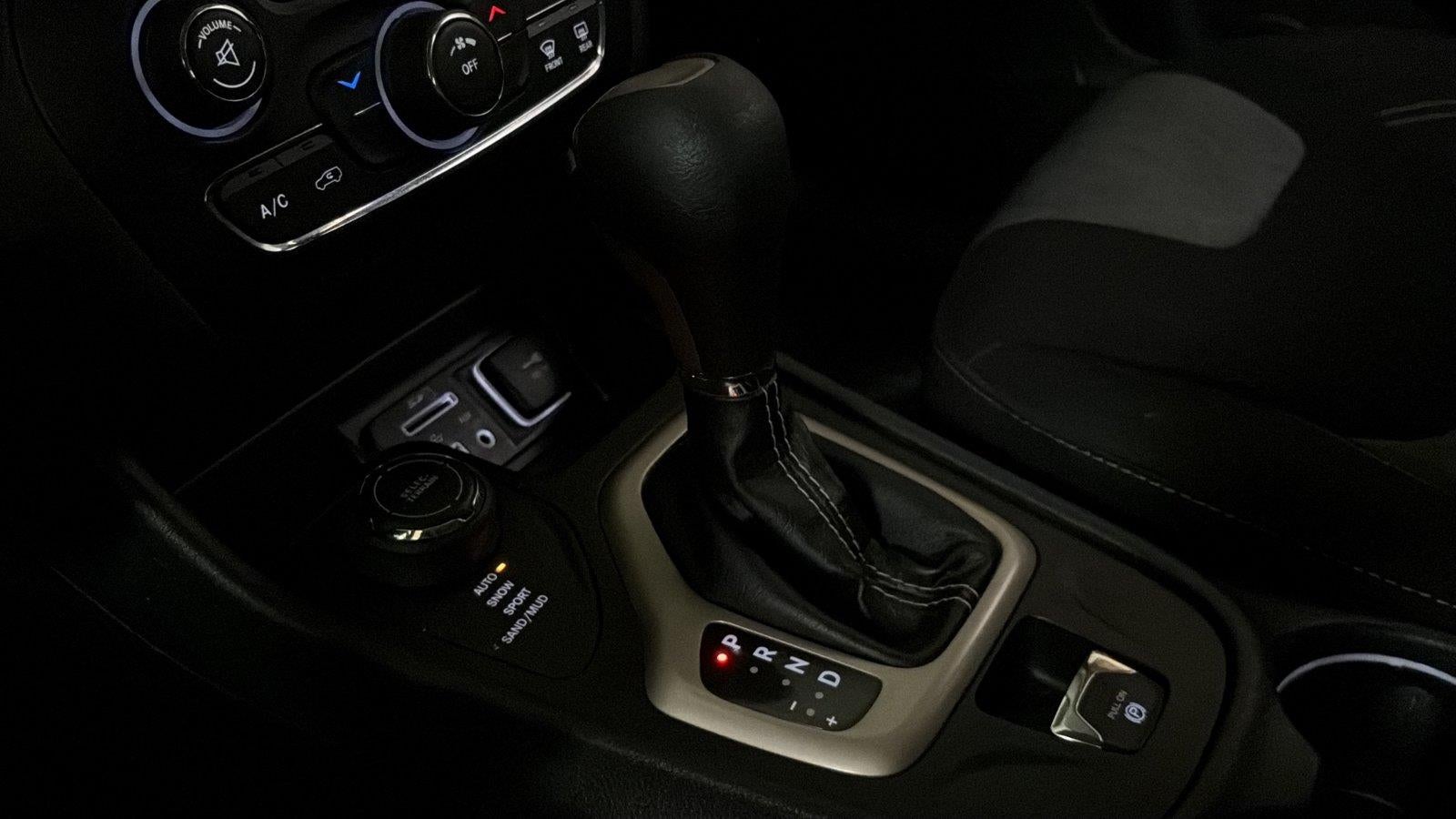 2017 Jeep Cherokee Altitude