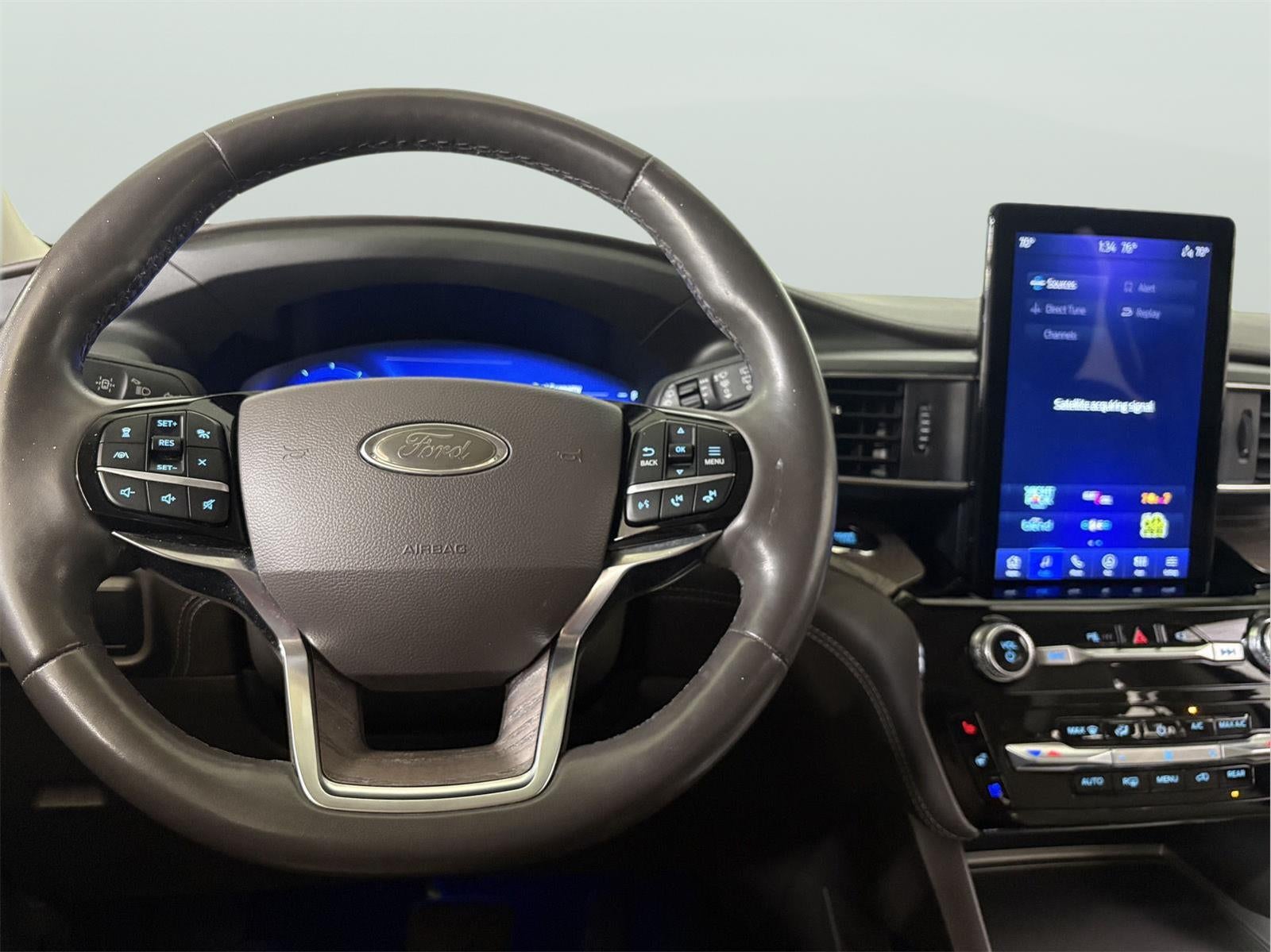 2023 Ford Explorer Platinum