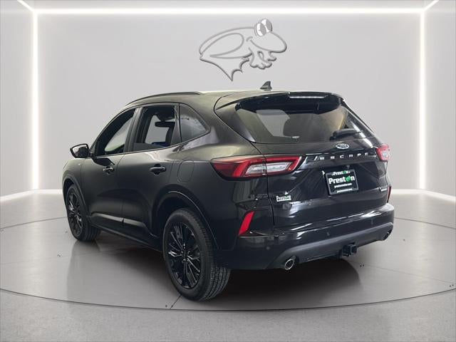 2025 Ford Escape ST-Line Elite