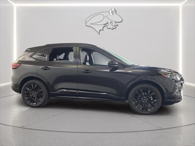 2025 Ford Escape ST-Line Elite