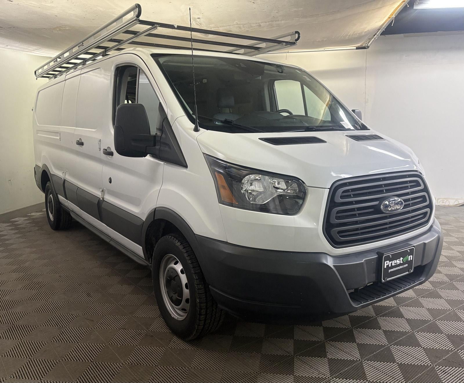 2019 Ford Transit T-250 148" Low Rf 9000 GVWR Swing-Out RH Dr