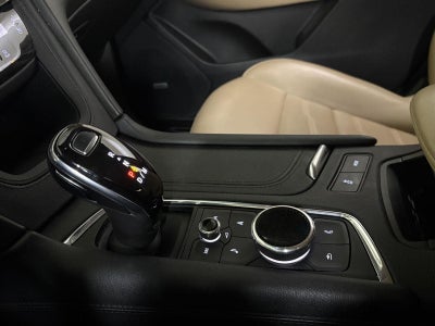 2022 Cadillac XT5 AWD Premium Luxury