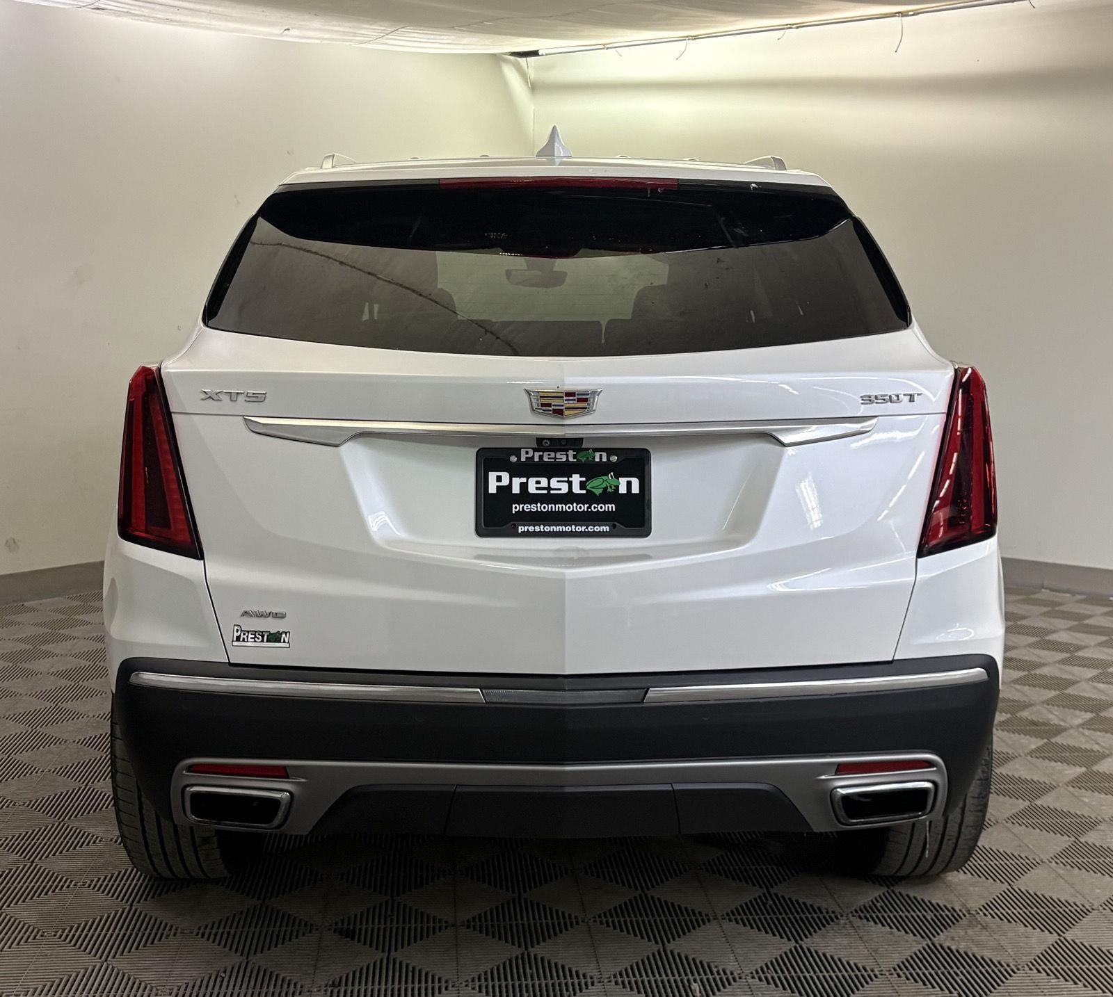 2022 Cadillac XT5 AWD Premium Luxury