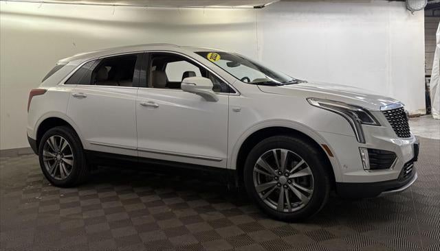 2022 Cadillac XT5 AWD Premium Luxury