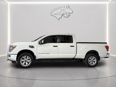 2023 Nissan Titan SV