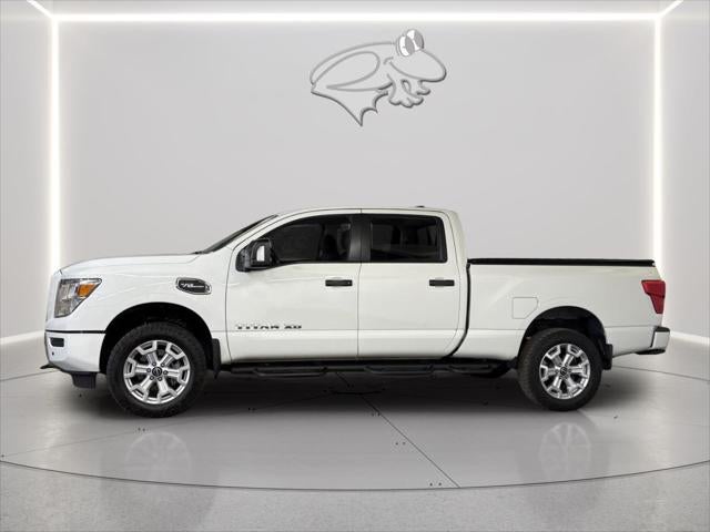 2023 Nissan Titan SV