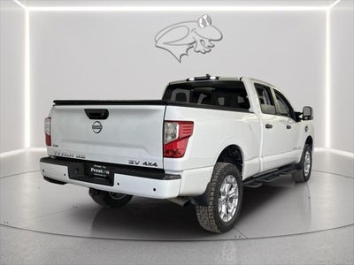 2023 Nissan Titan SV