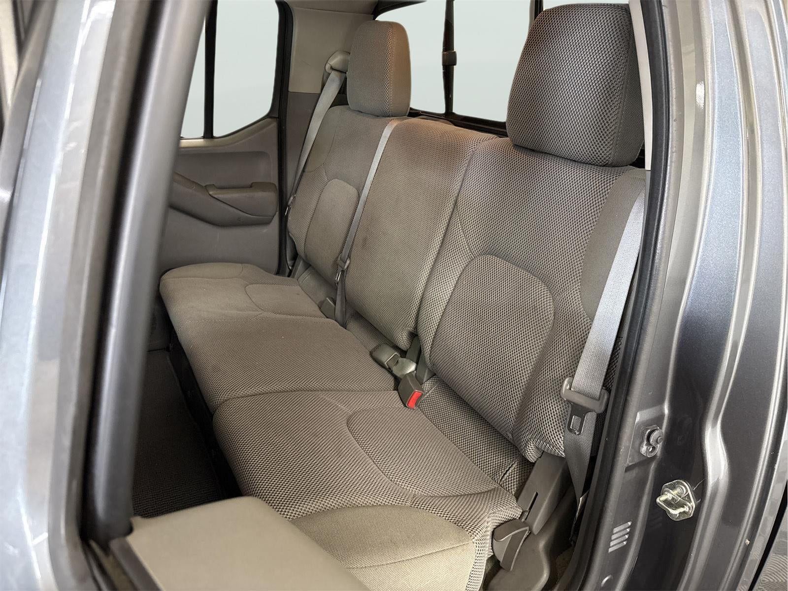 2017 Nissan Frontier SV V6