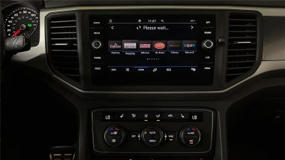 2021 Volkswagen Atlas Cross Sport 3.6L V6 SE w/Technology R-Line