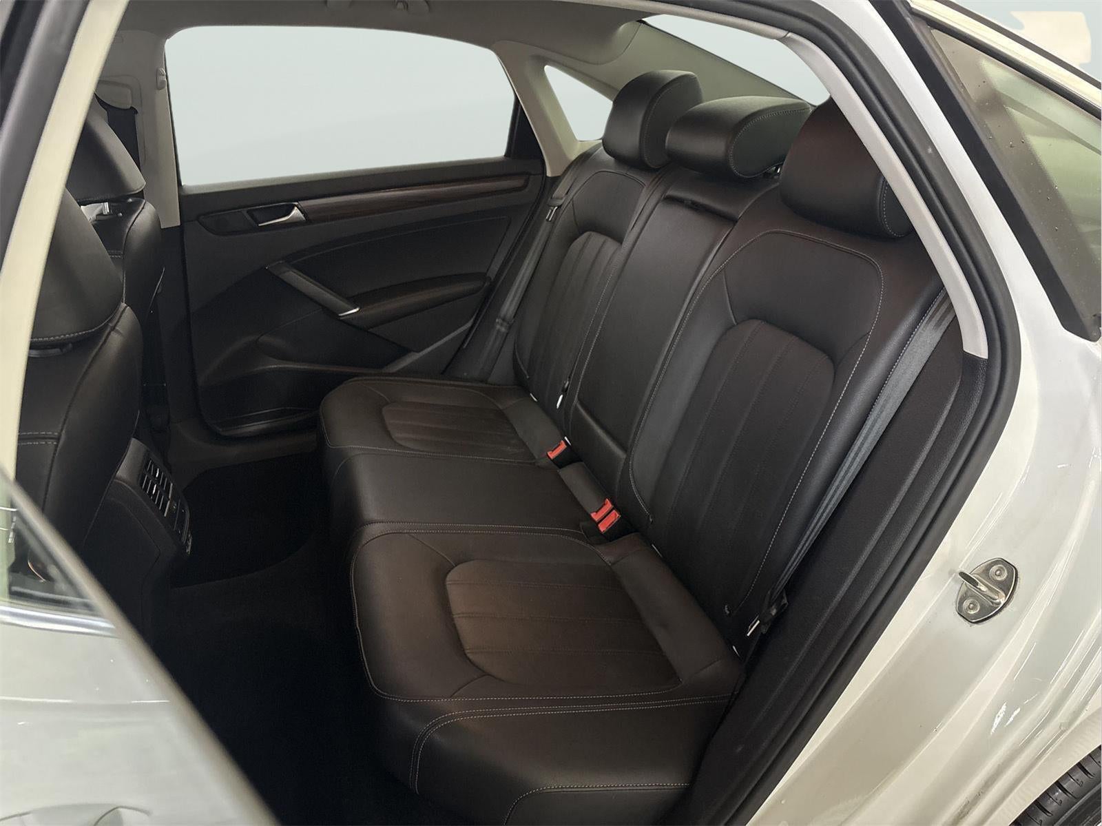 2020 Volkswagen Passat 2.0T SEL