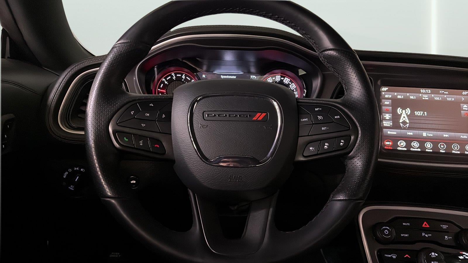 2022 Dodge Challenger SXT