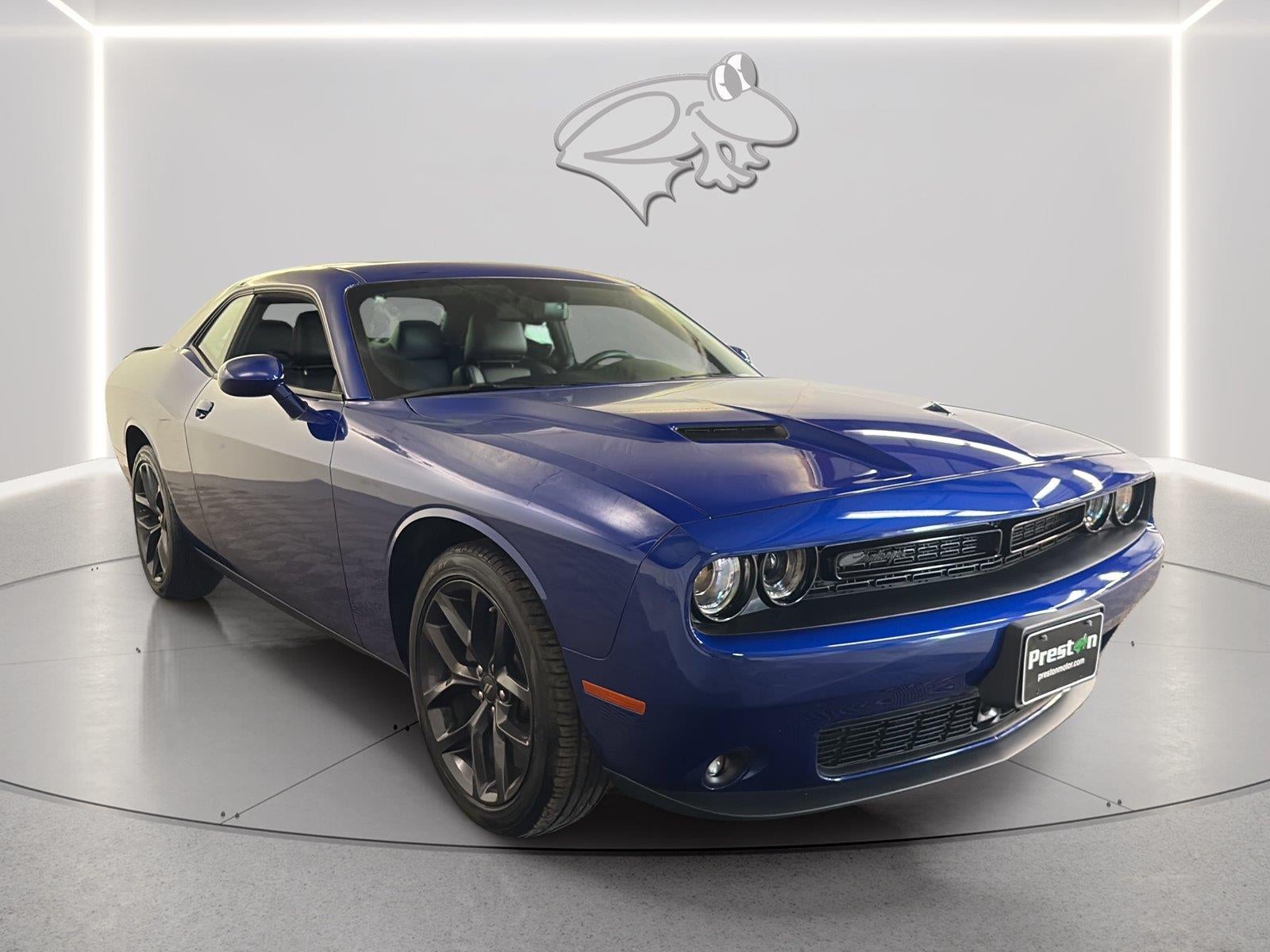 2022 Dodge Challenger SXT
