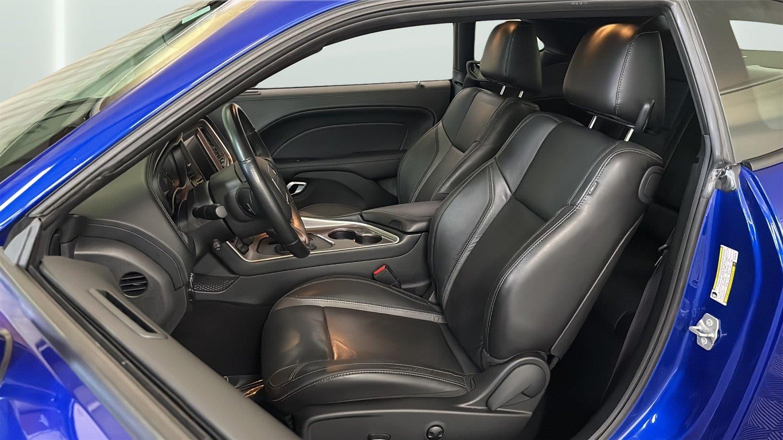 2022 Dodge Challenger SXT