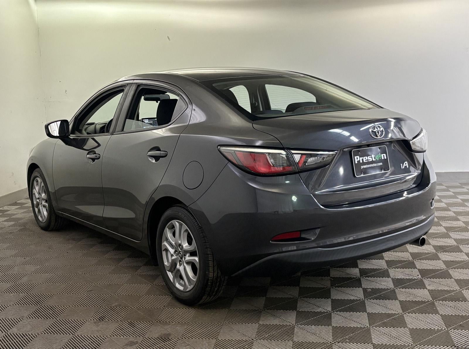 2017 Toyota YARIS iA Auto (Natl)