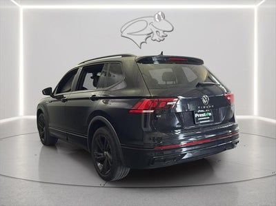2024 Volkswagen Tiguan SE R-Line Black