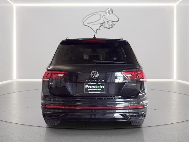 2024 Volkswagen Tiguan SE R-Line Black