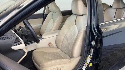 2019 Toyota Camry XLE