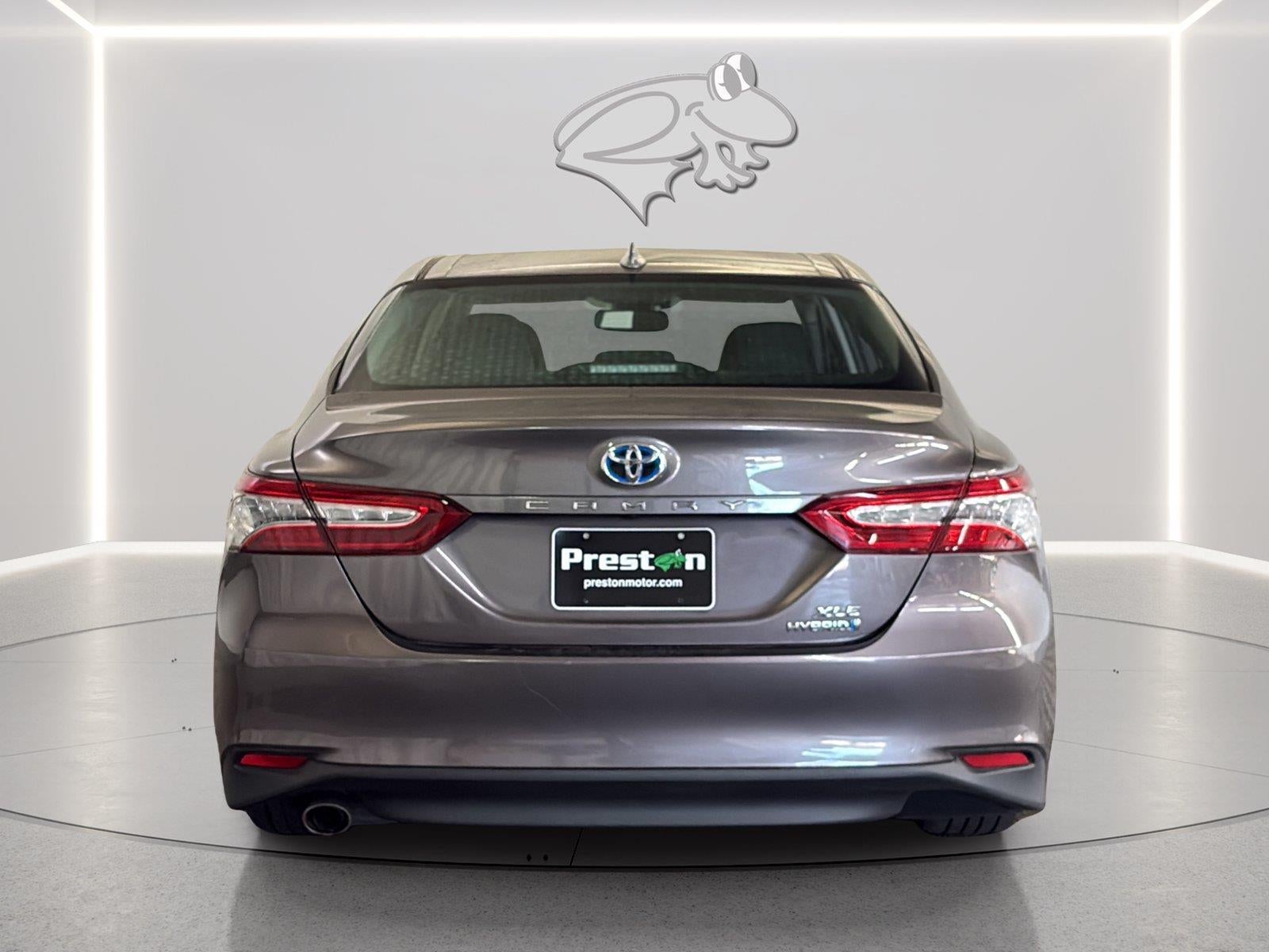 2019 Toyota Camry Hybrid XLE