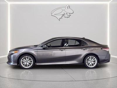 2019 Toyota Camry Hybrid XLE