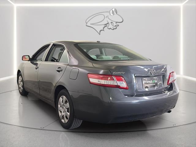 2011 Toyota CAMRY LE