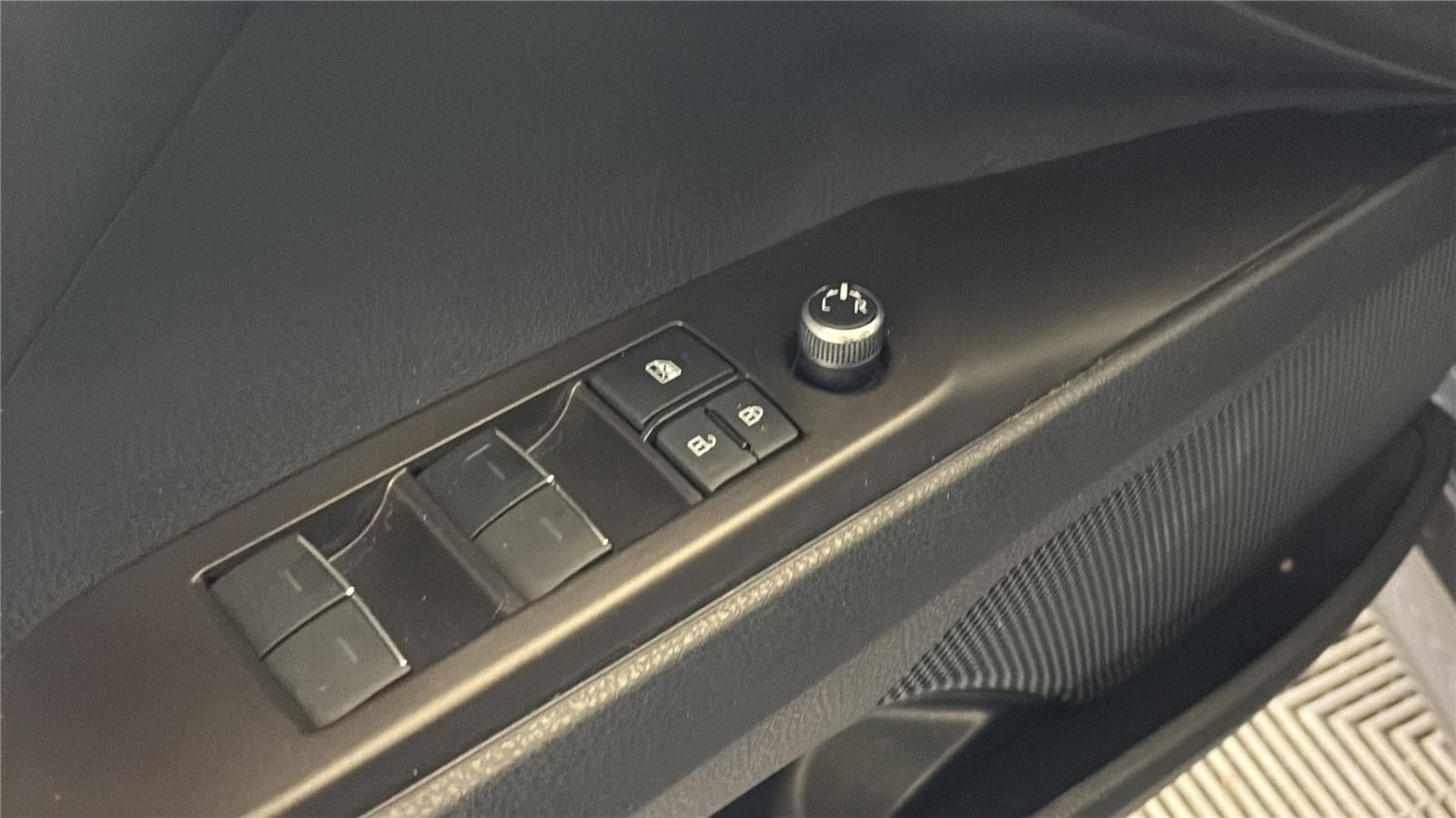 2021 Toyota CAMRY XLE