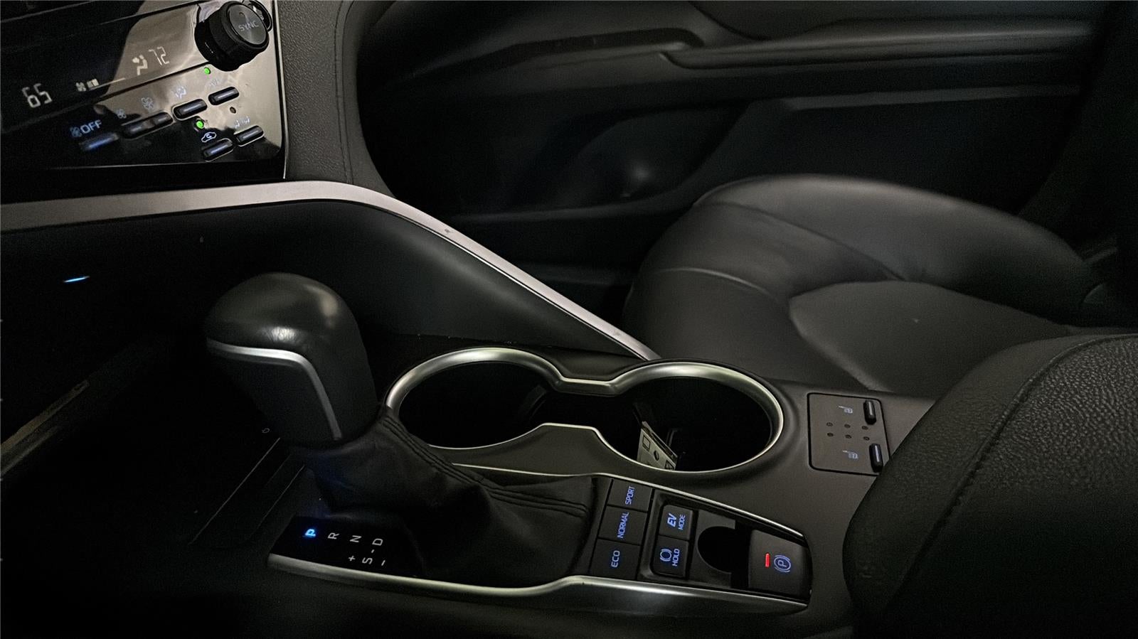 2021 Toyota CAMRY XLE