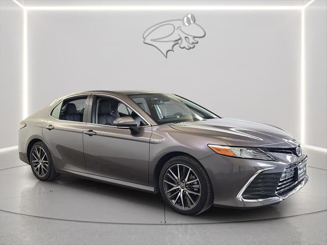 2021 Toyota CAMRY XLE