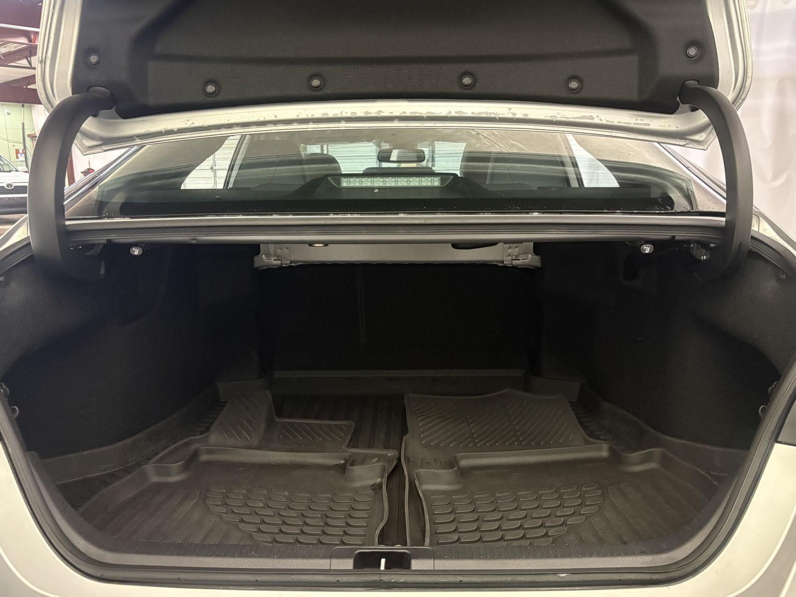 2022 Toyota CAMRY XLE