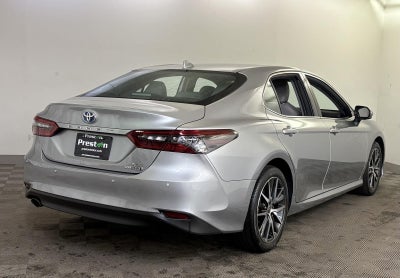 2022 Toyota CAMRY XLE
