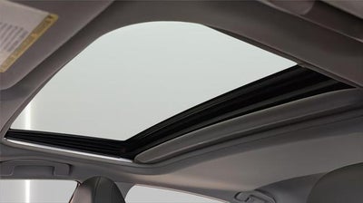 2020 Toyota Camry Hybrid XLE