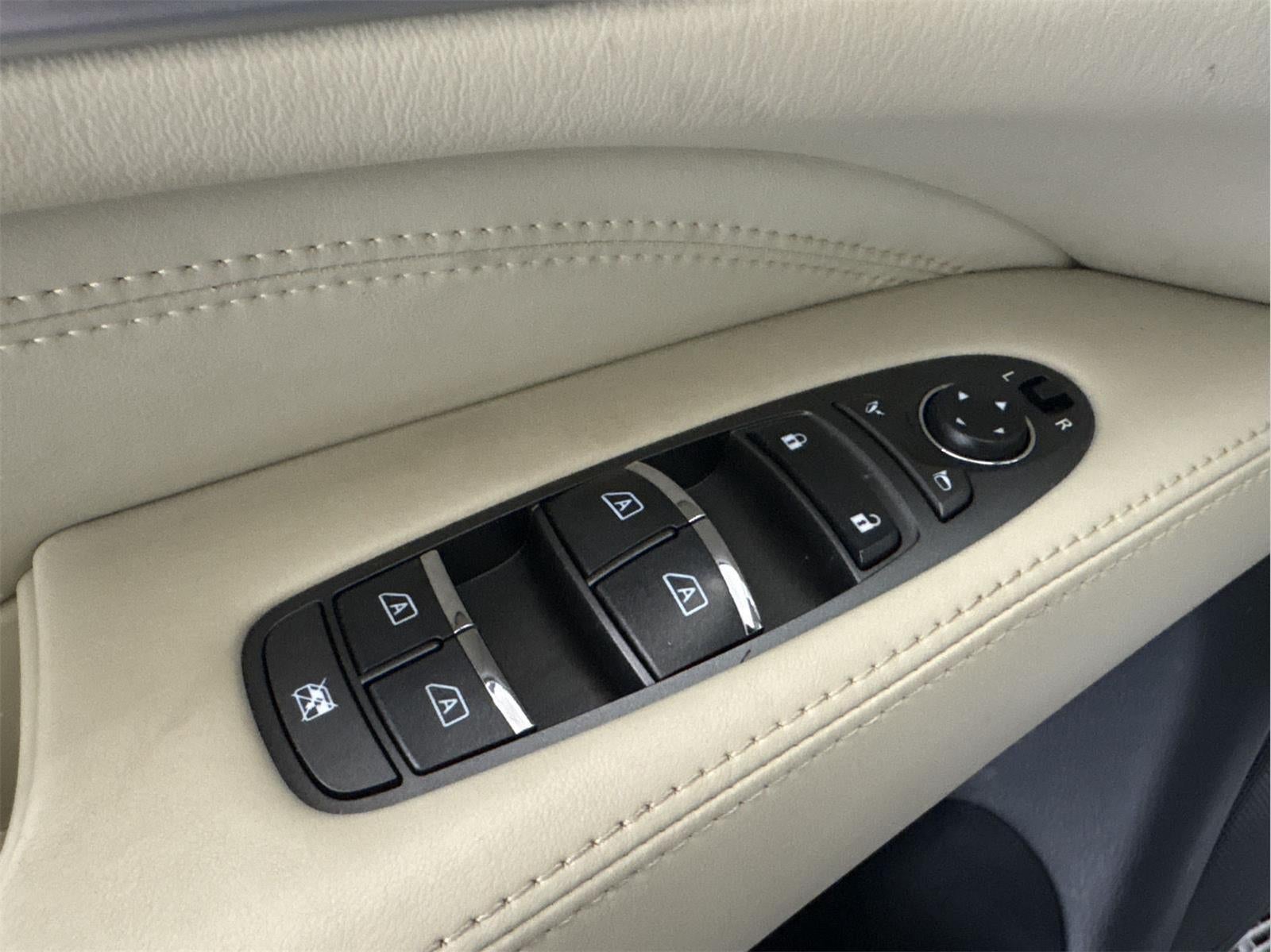 2019 INFINITI QX60 PURE