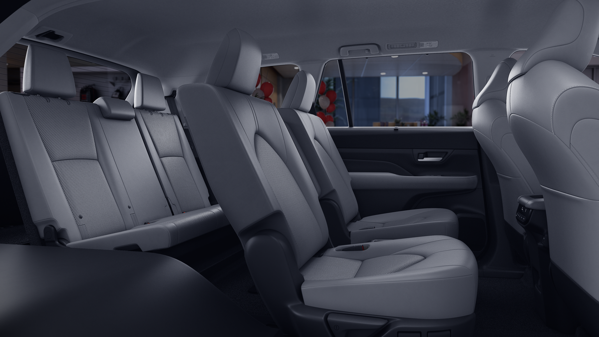 2026 Toyota Grand Highlander Hybrid Hybrid XLE