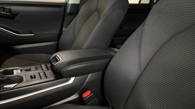 2020 Toyota Highlander LE