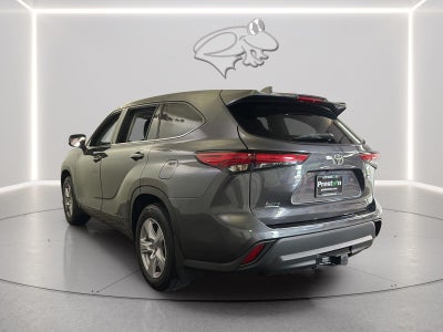 2020 Toyota Highlander LE