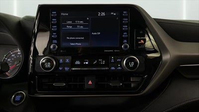 2020 Toyota Highlander LE