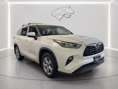 2020 Toyota Highlander LE