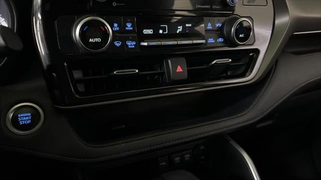 2020 Toyota Highlander LE
