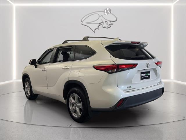 2020 Toyota Highlander LE