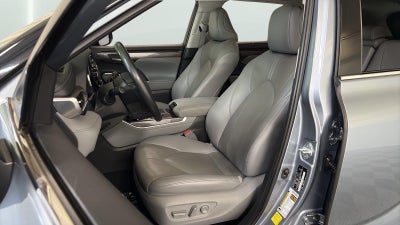 2021 Toyota Highlander Hybrid Limited