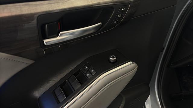2021 Toyota Highlander Hybrid Limited