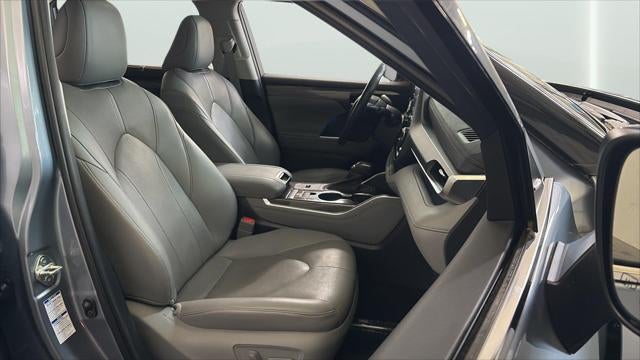 2021 Toyota Highlander Hybrid Limited