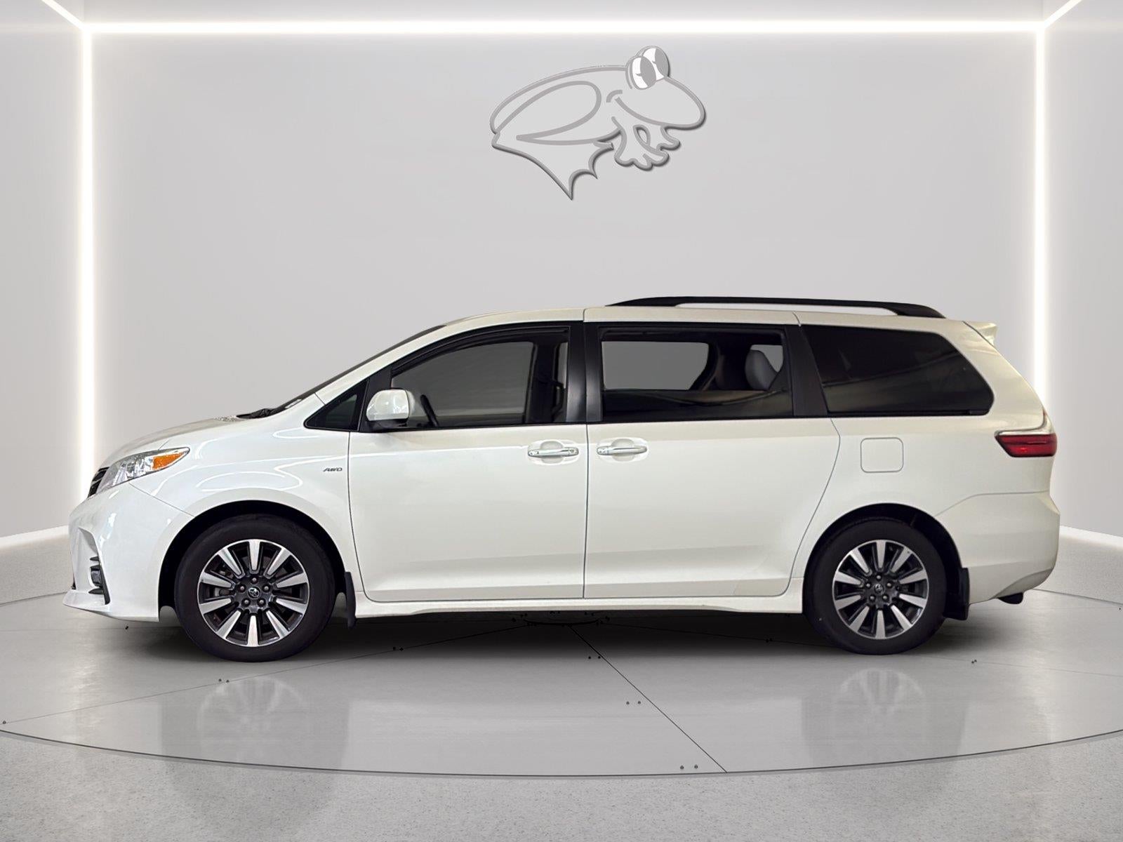 2019 Toyota Sienna XLE 7-Passenger