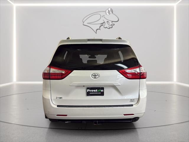 2019 Toyota Sienna XLE 7-Passenger