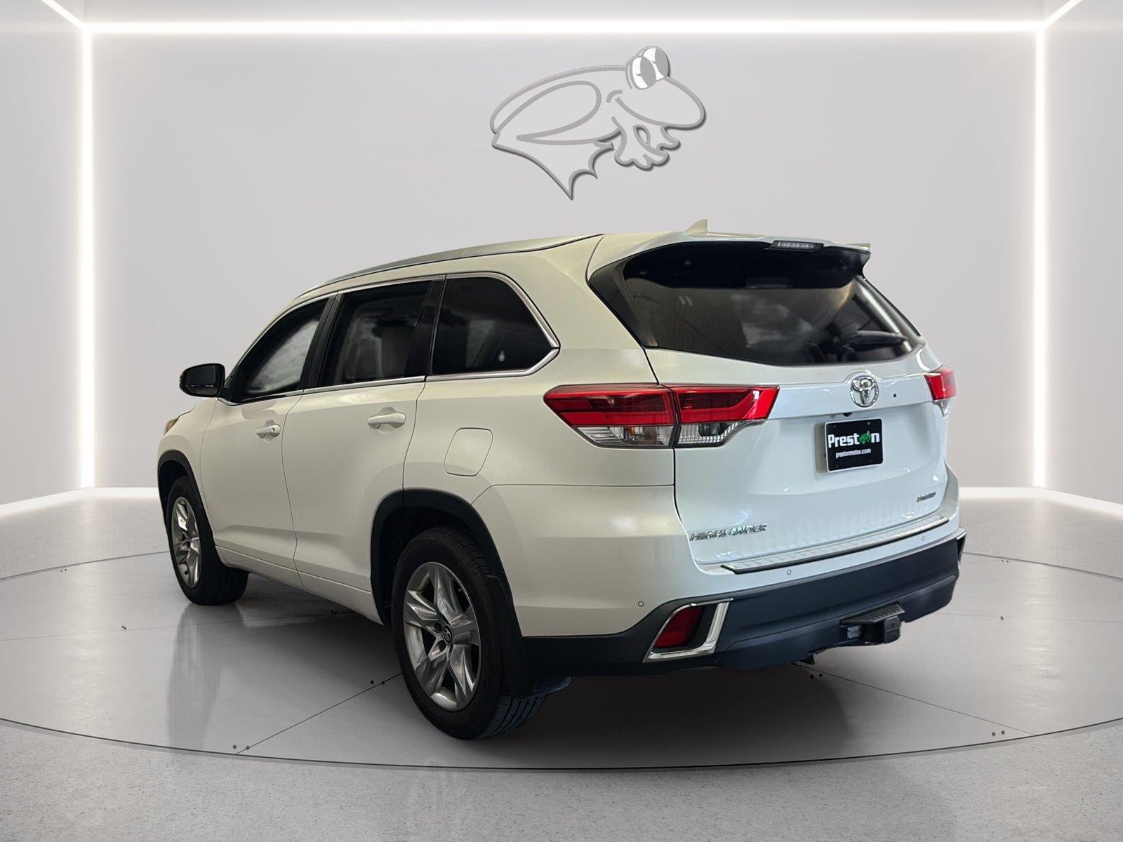 2017 Toyota Highlander Limited