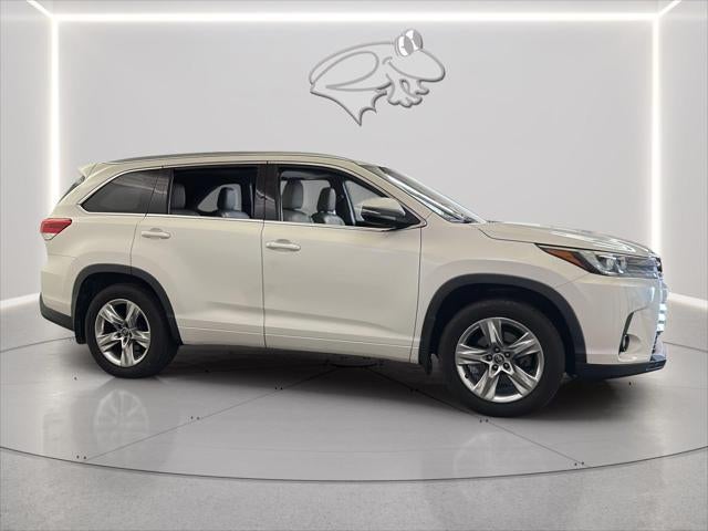 2017 Toyota Highlander Limited