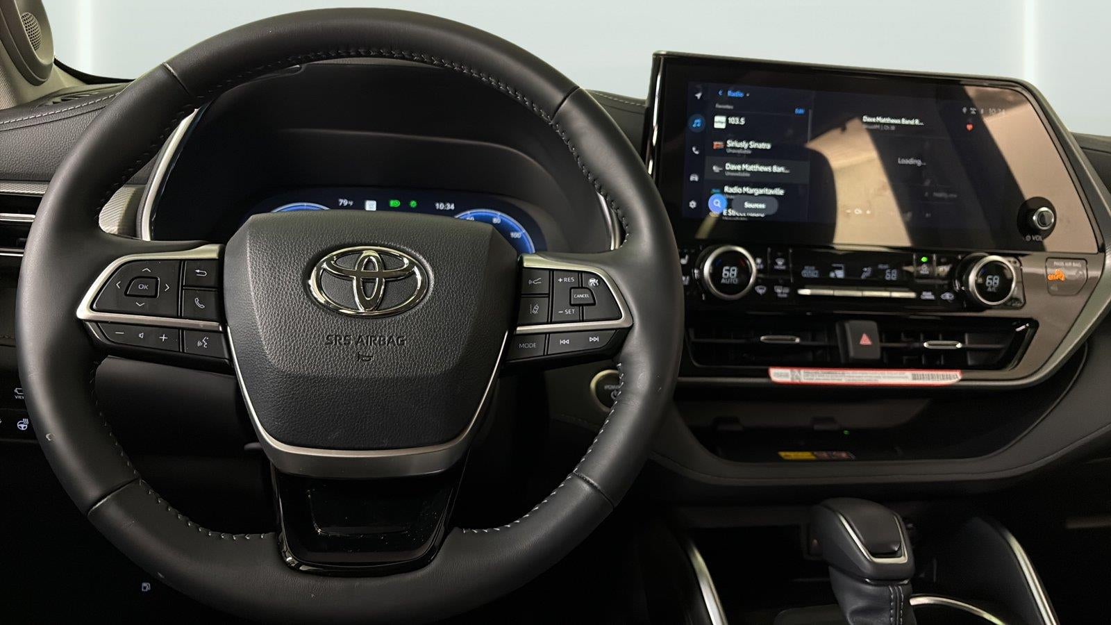 2026 Toyota Highlander Hybrid Platinum